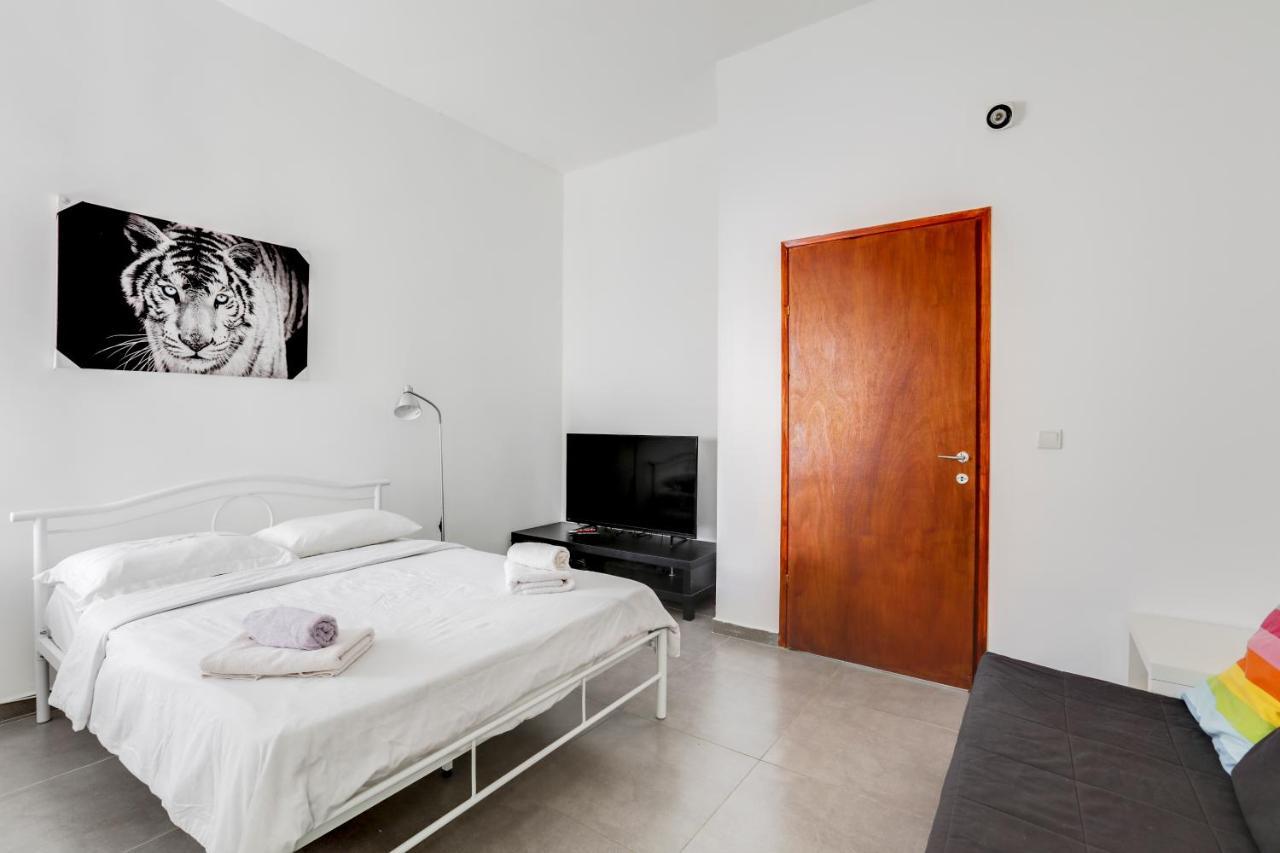 Nice Apartments On Ben Yehuda Str Tel Awiw Zewnętrze zdjęcie